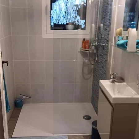 La Tuiliere Сен-Лоран-дю-Вар