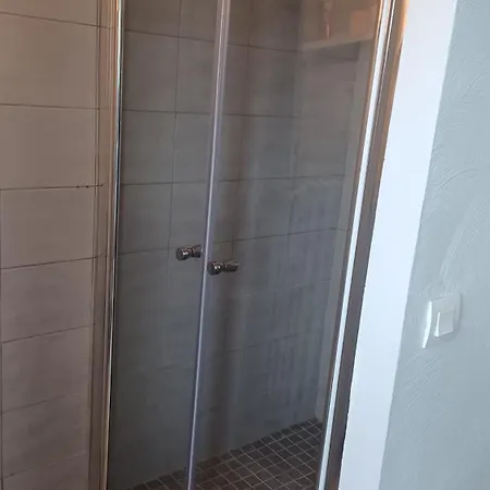 La Tuiliere Сен-Лоран-дю-Вар