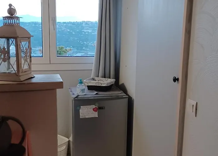 拉蒂伊利埃公寓 * 圣罗兰度瓦